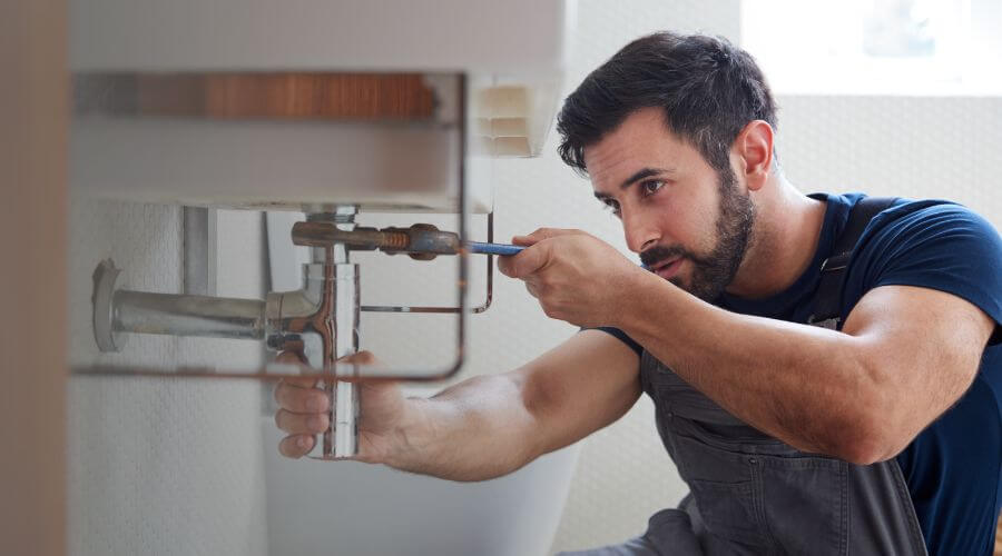 Local tankless water heater installation in Servia, IN